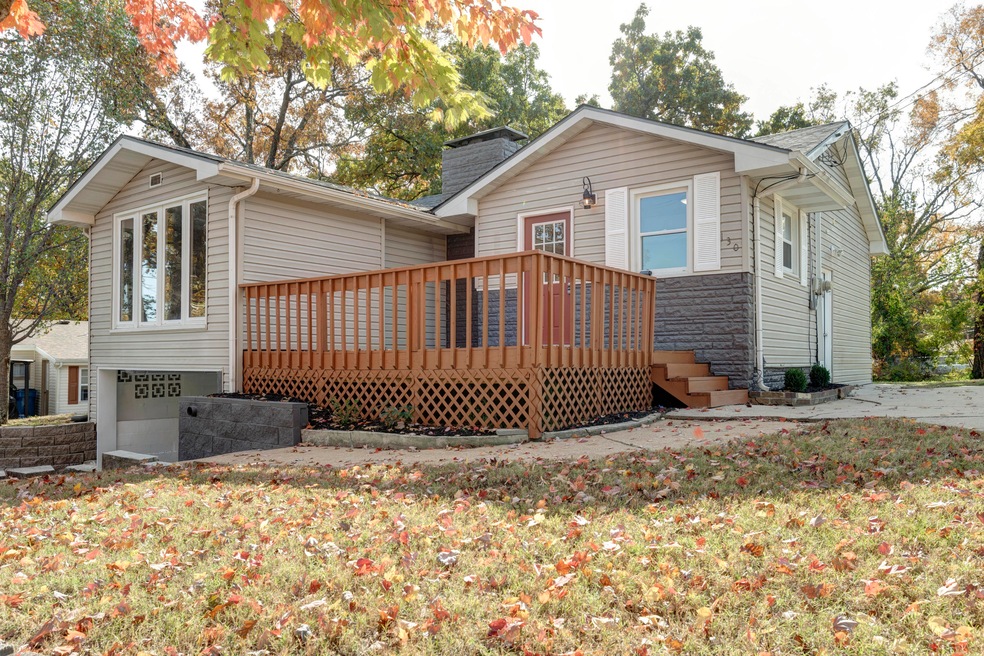 130 Lakeshore Dr, Kimberling City, MO 65686 - photo 1