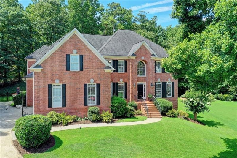 9545 Rod Rd, Alpharetta, GA 30022 - photo 1