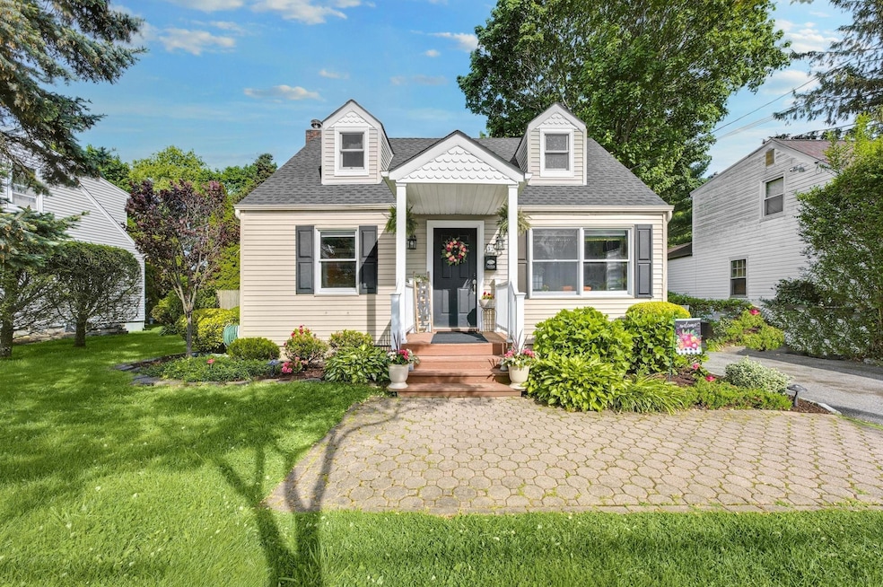 Sold $675,000 • Co-Listing Agent