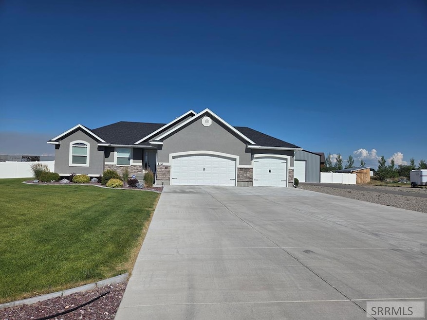112 N 3845 E, Rigby, ID 83442 - photo 1