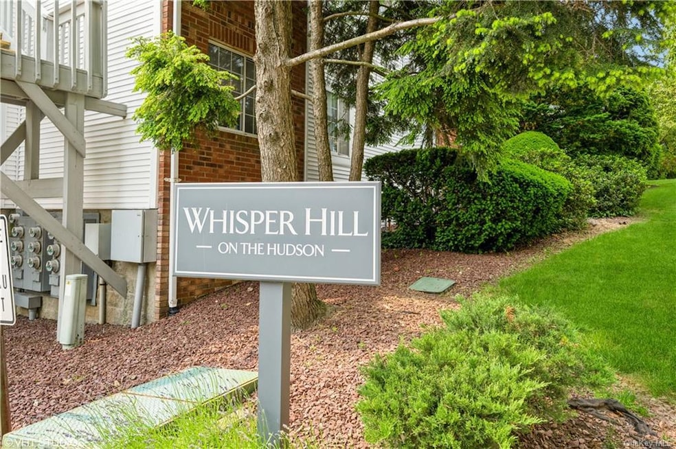 38 Windle Park, Tarrytown, NY 10591 - photo 1