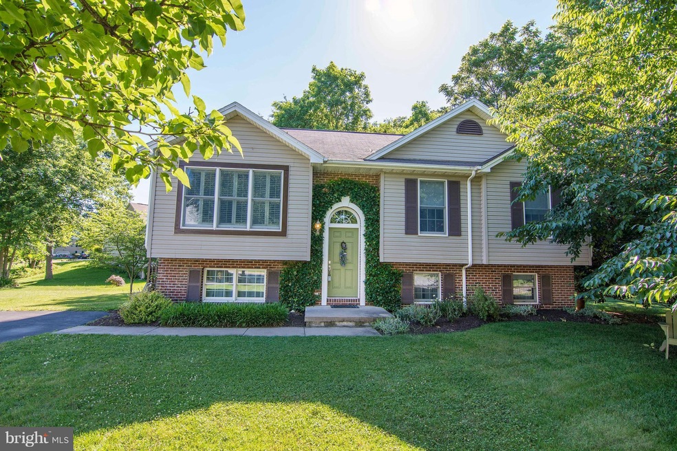 25 Rye Ct, Shepherdstown, WV 25443 - photo 1