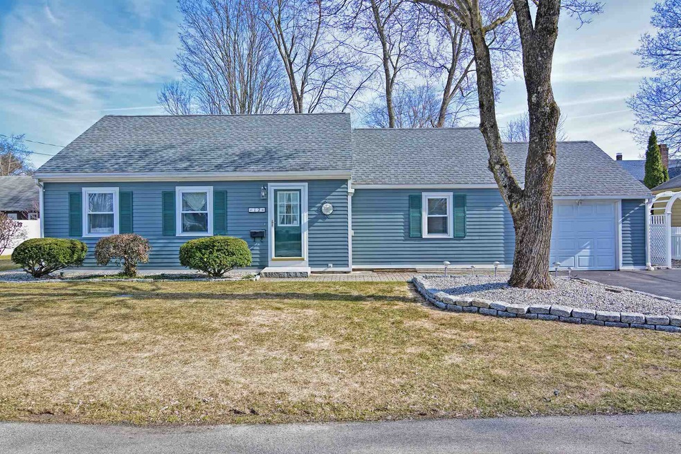 12 Essex St, Nashua, NH 03064 - photo 1