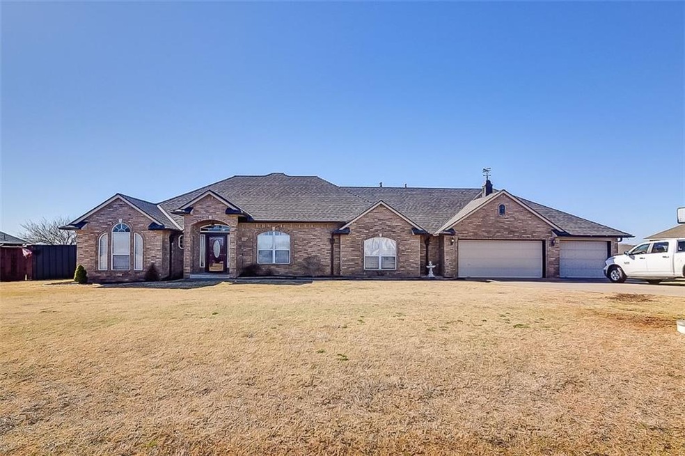 9325 Fendrych Dr, Oklahoma City, OK 73165 - photo 1