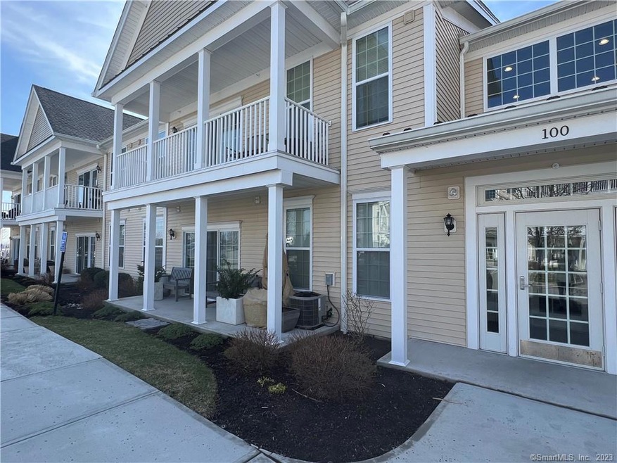 Located within the beautiful Rivington Community