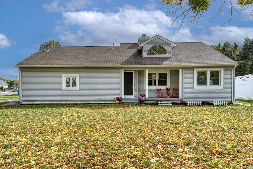 52 Charis Rd, Manchester, CT 06042 - photo 1