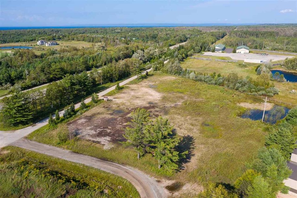 11758 U S 31, Charlevoix, MI 49720 - photo 1