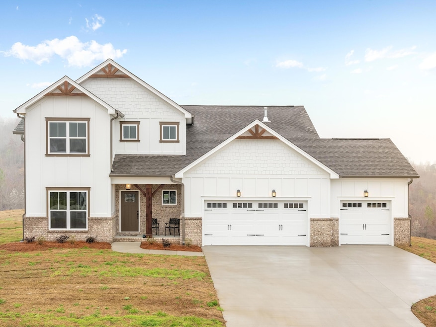 Pending $599,900 • Co-Listing Agent