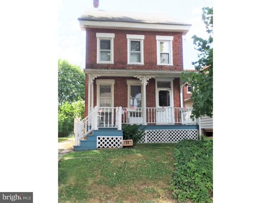 44 N Richardson Ave, Lansdale, PA 19446 - photo 1