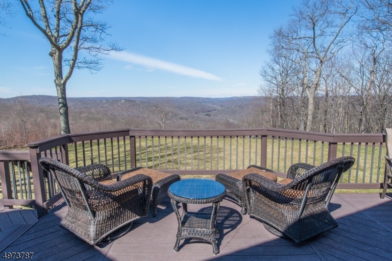 12 Sheeprock Rd, Kinnelon, NJ 07405 - photo 1