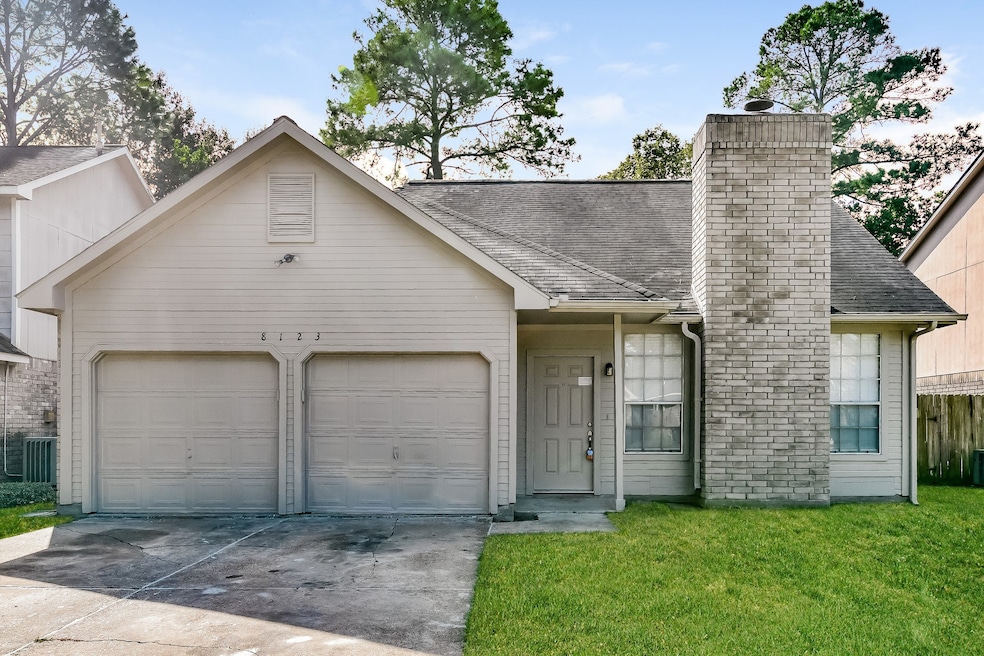 8123 Summer Trail Dr, Houston, TX 77040 - photo 1