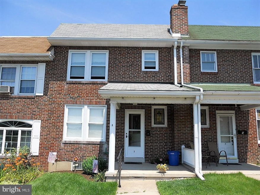 7 Florin Ave, Reading, PA 19605 - photo 1