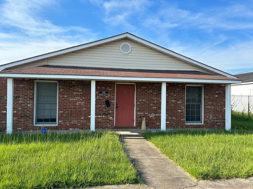 308 W Wilson St, Dothan, AL 36303 - photo 1