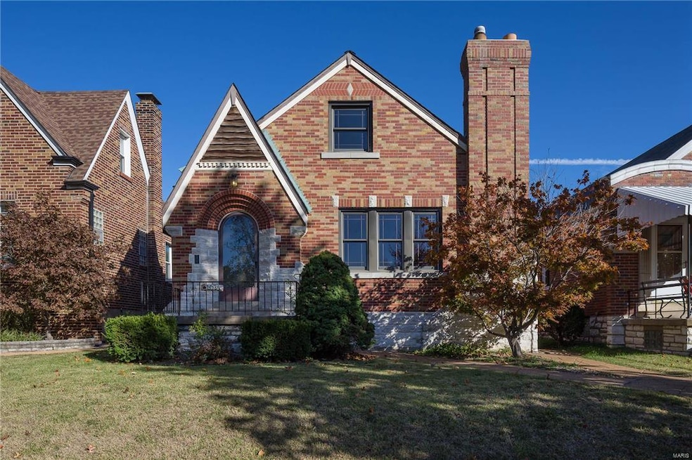 6527 Lindenwood Place