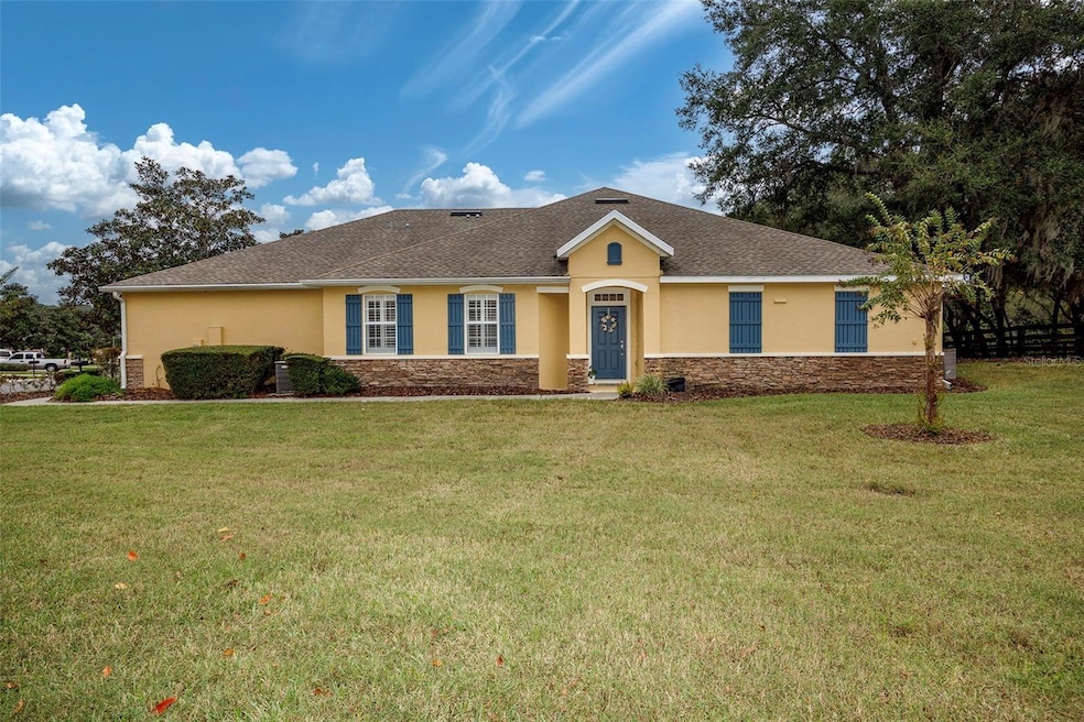 30512 Lipizzan Terrace, Mount Dora, FL 32757 - photo 1