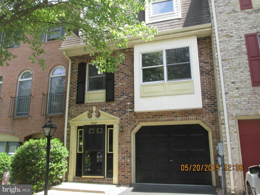 1002 Lindsay Ln, Hagerstown, MD 21742 - photo 1