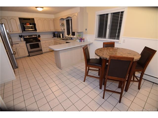 818 Colonel Ledyard Hwy, Ledyard, CT 06339 - photo 1