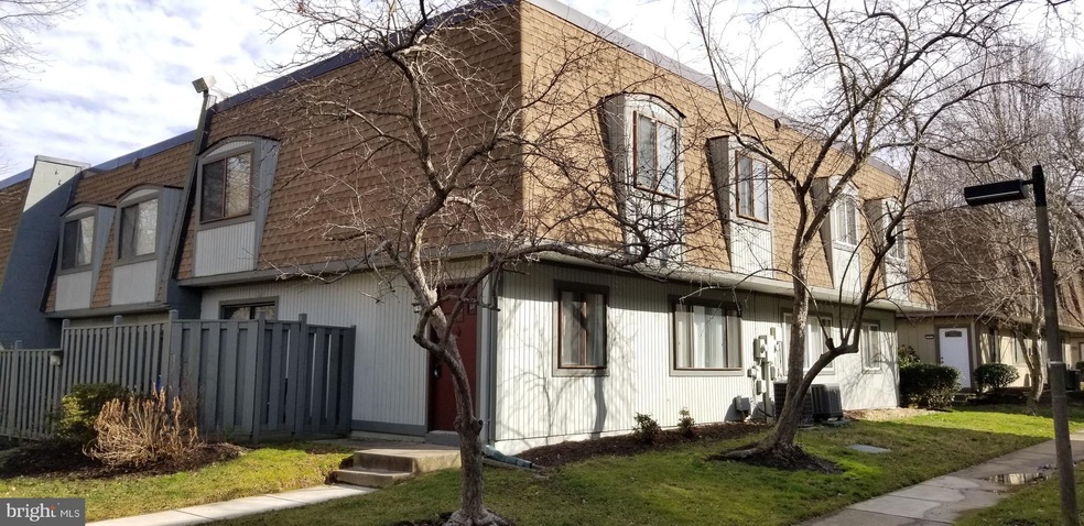 7901 Casa Grande Place unit A, Alexandria, VA 22309 - photo 1