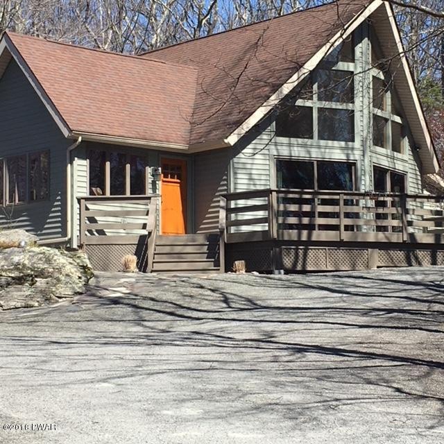 102 Buckboard Ln, Hawley, PA 18428 - photo 1