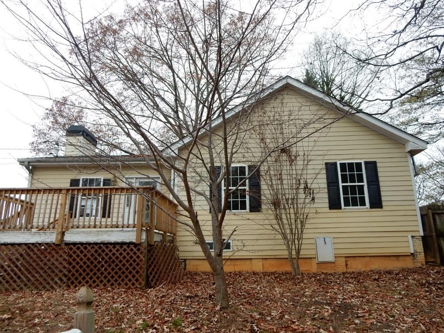 640 Adams St, Buford, GA 30518 - photo 1