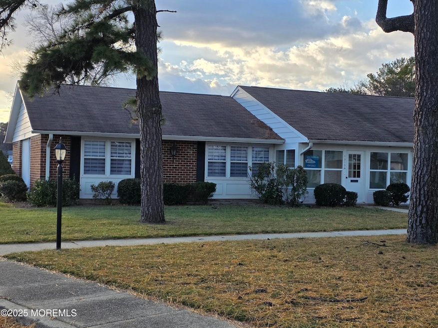 1015A Aberdeen Dr unit A, Lakewood, NJ 08701 - photo 1