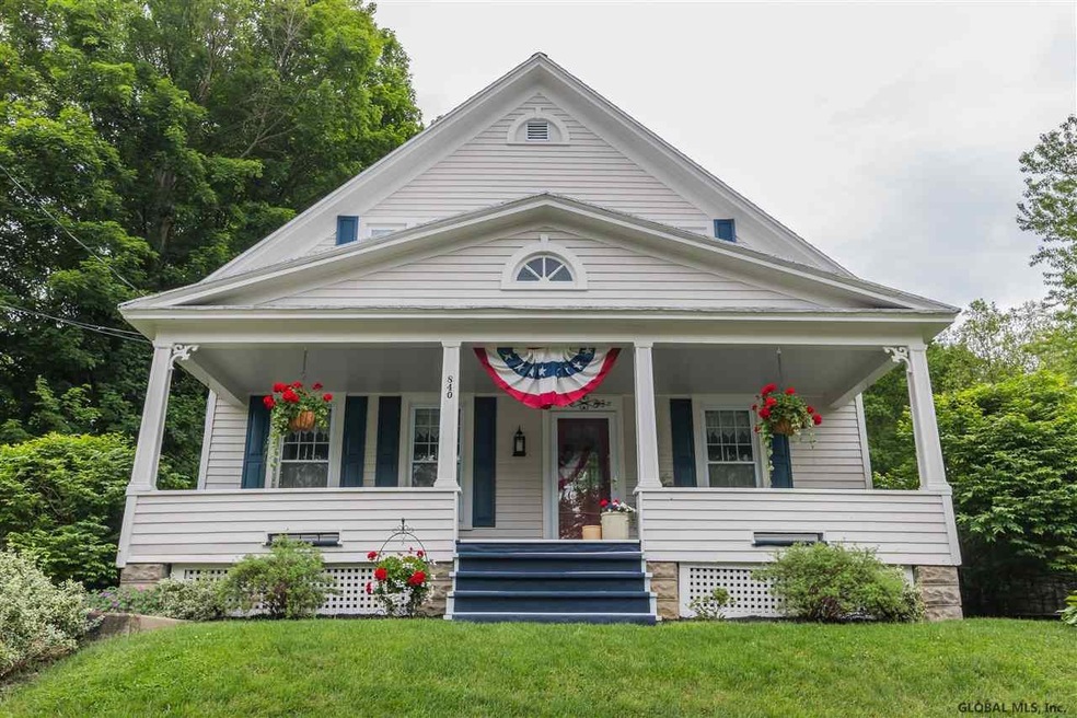 840 Glebe St, Johnstown, NY 12095 - photo 1