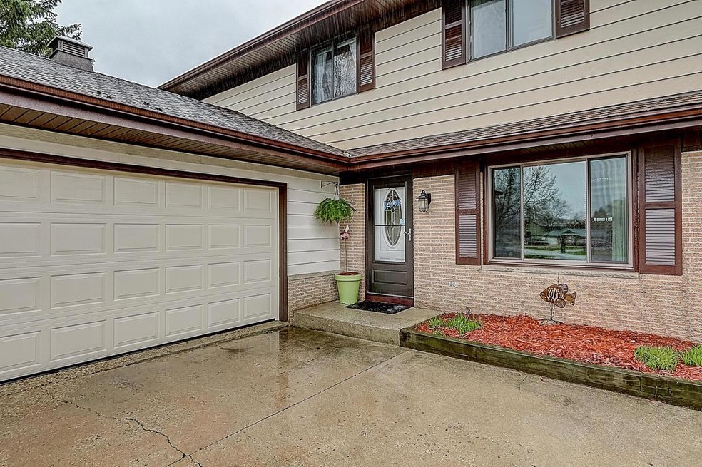 Cedar Drive - MLS-04