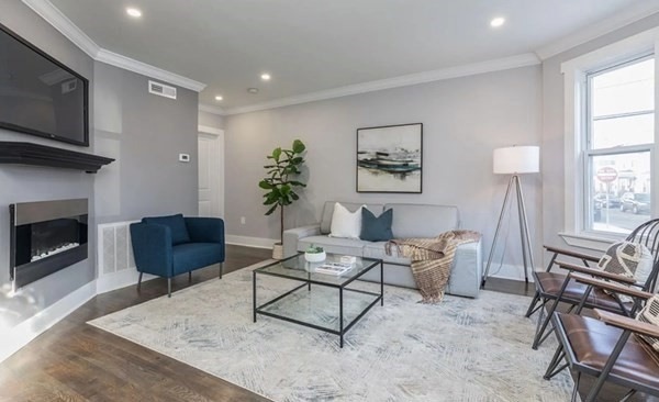 27 Plymouth St unit 2, Cambridge, MA 02141 - photo 1