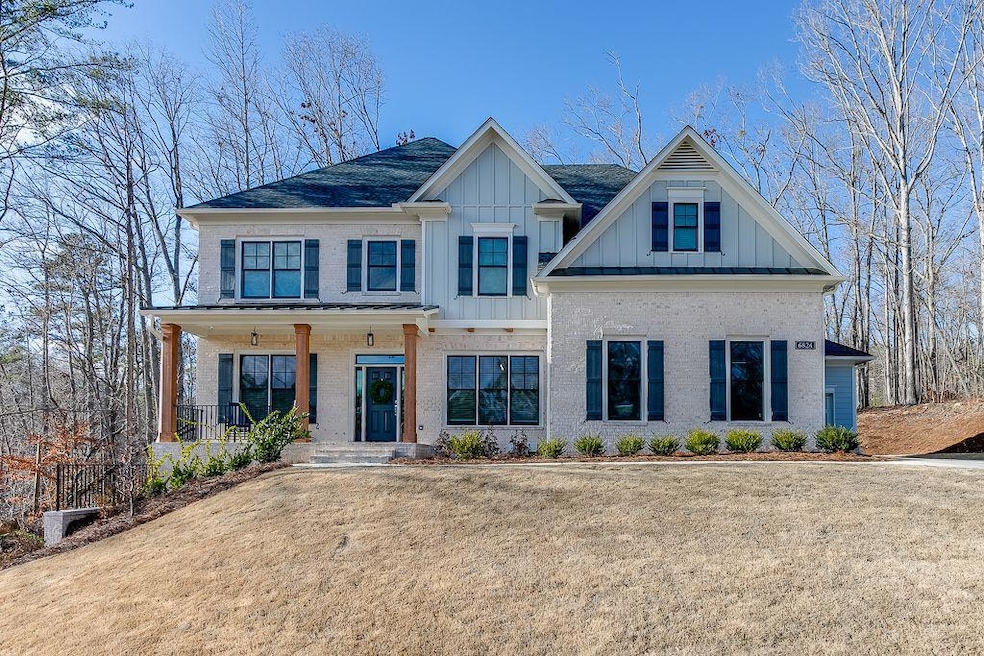 Sold $990,000 • Co-Listing Agent