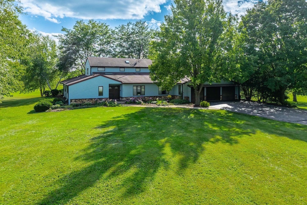 W1315 Cessna St, Lake Geneva, WI 53147 - photo 1