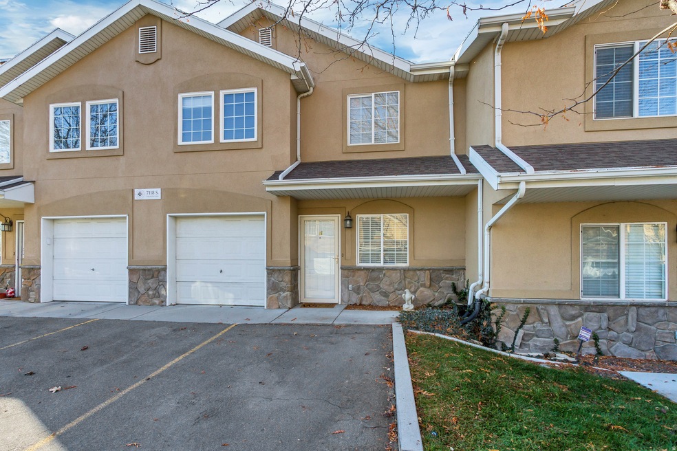 7118 S Equator Ln unit 14 B, West Jordan, UT 84084 - photo 1