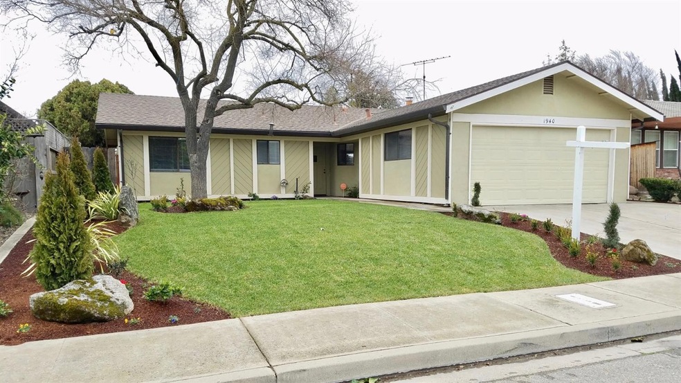 1940 Sugar Pine Dr, Oakdale, CA 95361 - photo 1