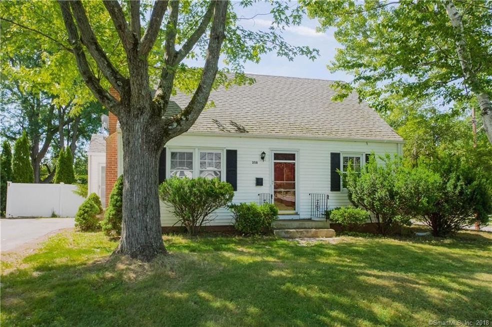 258 Trout Brook Dr, West Hartford, CT 06110 - photo 1