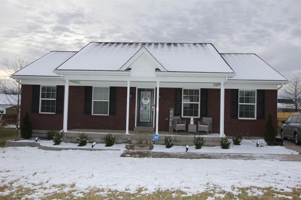 307 Crossfield Dr, Mount Washington, KY 40047 - photo 1