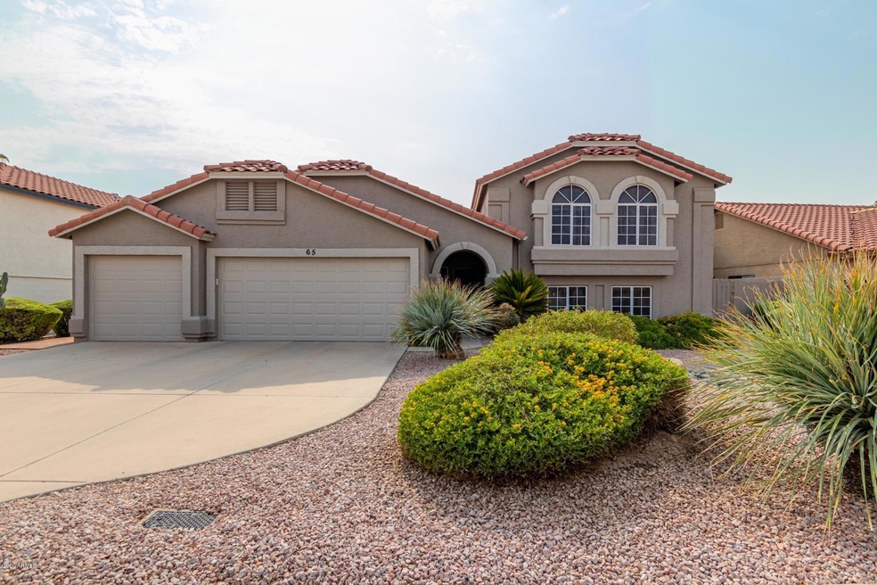Great curb appeal!