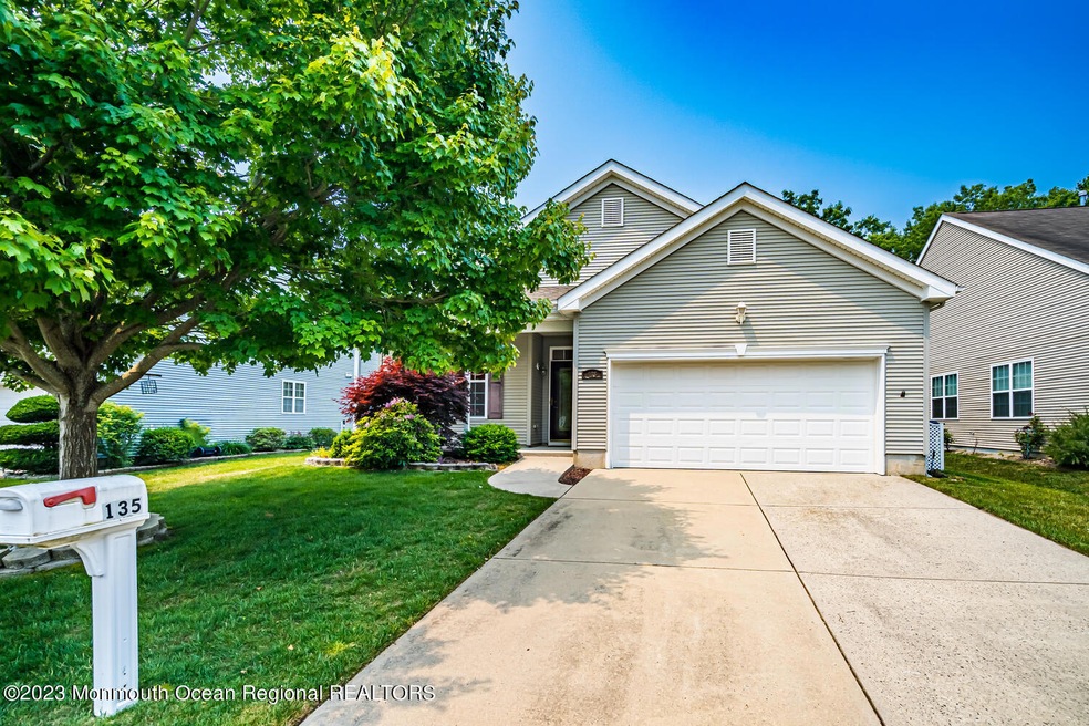 135 Briarwood Dr, Tuckerton, NJ 08087 MLS 22320066