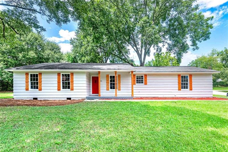 516 Stanton Woods Dr SE, Conyers, GA 30094 - photo 1