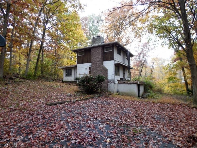 49 Oakwood Dr, Ringwood, NJ 07456 - photo 1