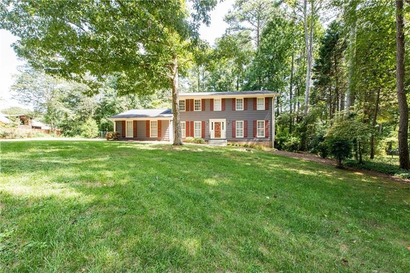 2191 Mountclaire Ct, Stone Mountain, GA 30087 - photo 1