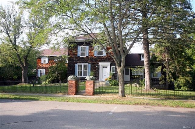 Exterior Front