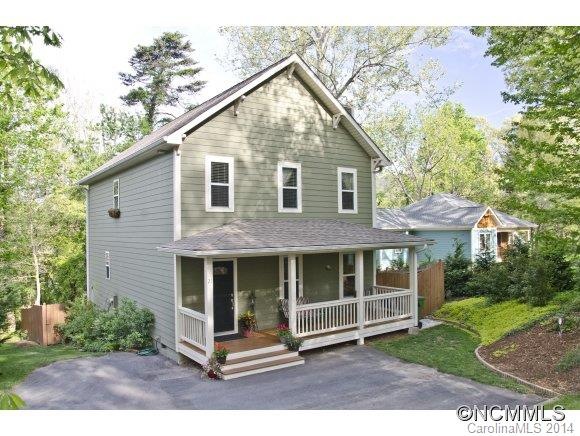 Charming Arts and Crafts Home