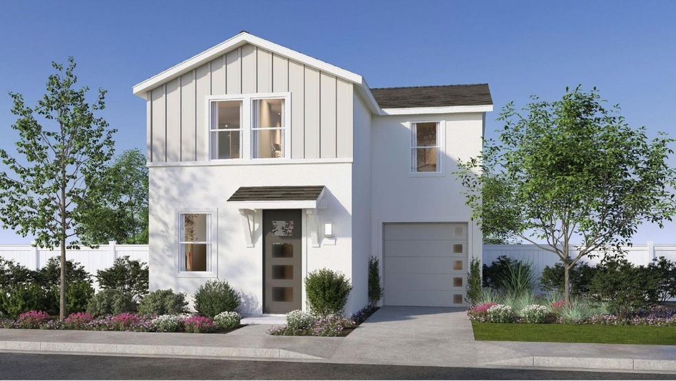 6555 E Blushing Dr, Fresno, CA 93727 - photo 1