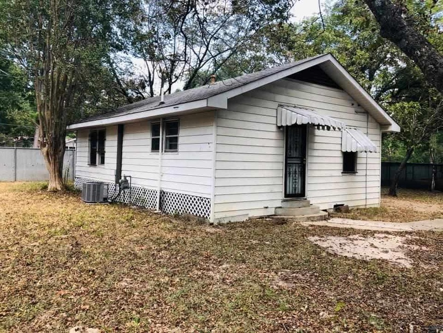 2719 Page St, Texarkana, TX 75501 - photo 1