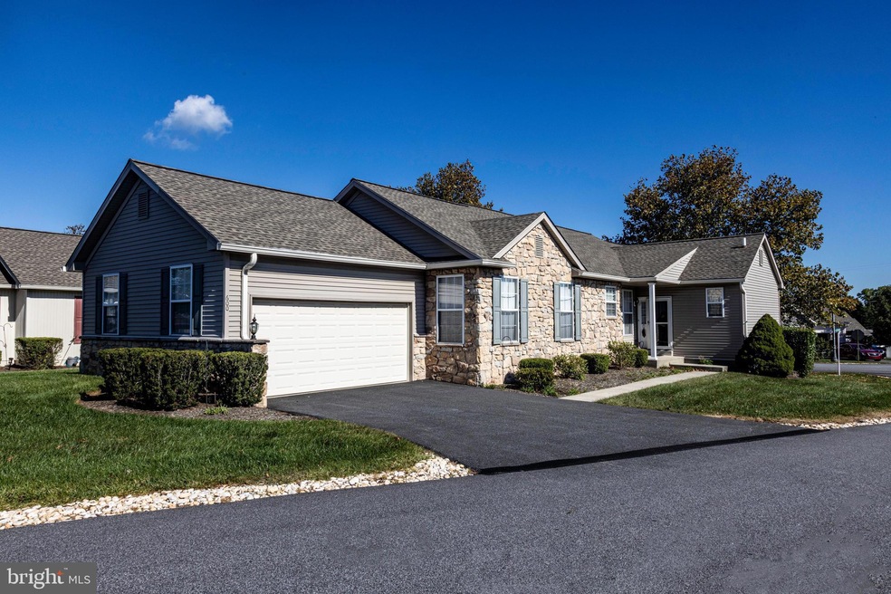 600 W Gray Fox Ln unit 445, Glen Mills, PA 19342 - photo 1