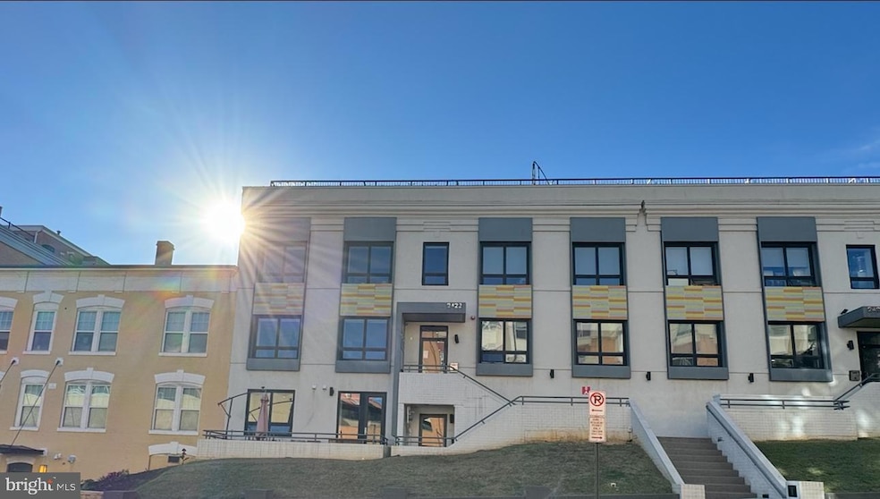 2422 17th St NW unit 201, Washington, DC 20009 - photo 1