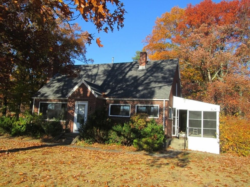 131 Worcester-Providence Turnpike unit 1, Millbury, MA 01527 - photo 1