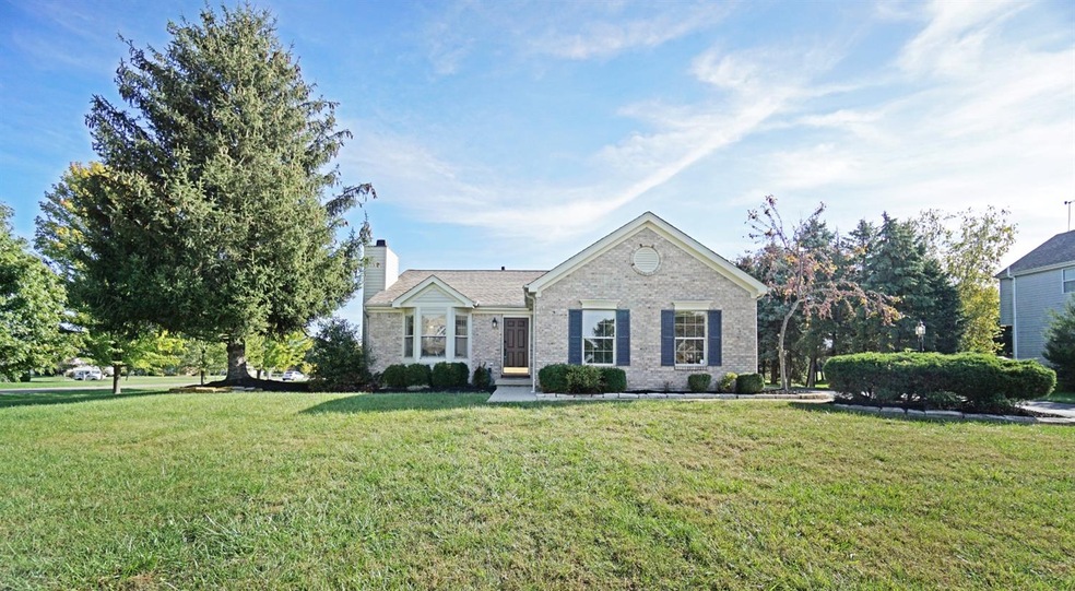 6998 Dutchland Blvd, Liberty Township, OH 45044 - photo 1