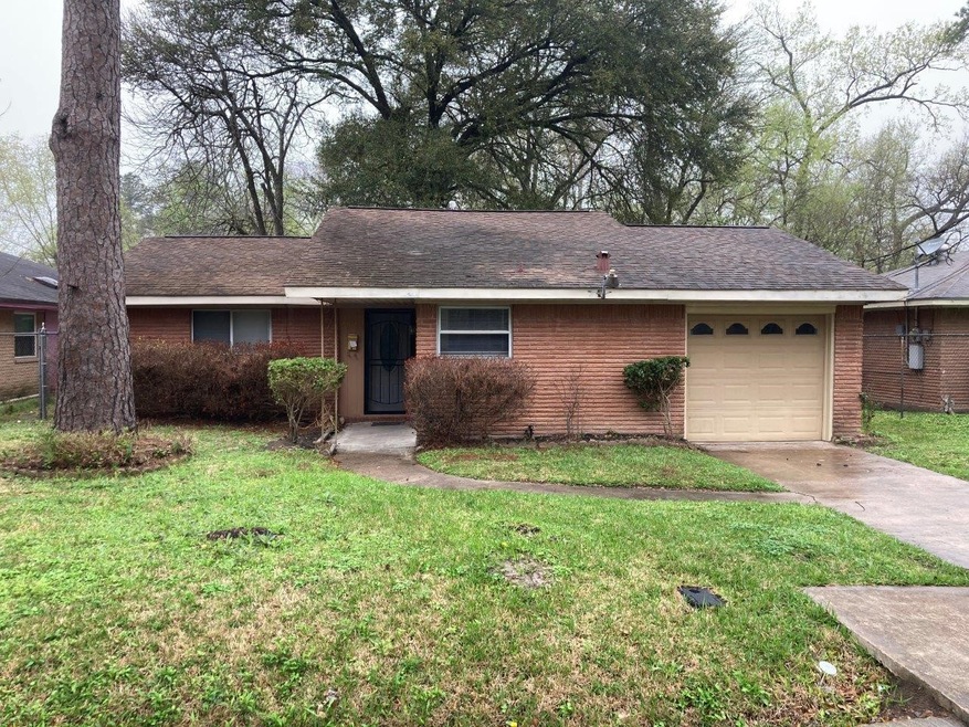 7807 Magna St, Houston, TX 77093 - photo 1