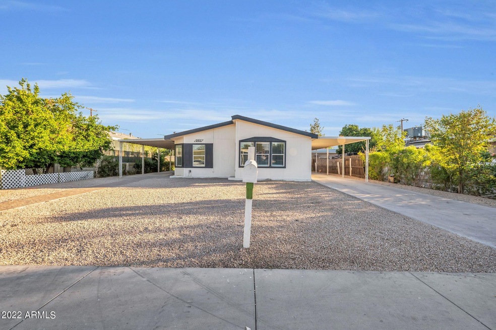1-web-or-mls-2611 E Aire Libre-1