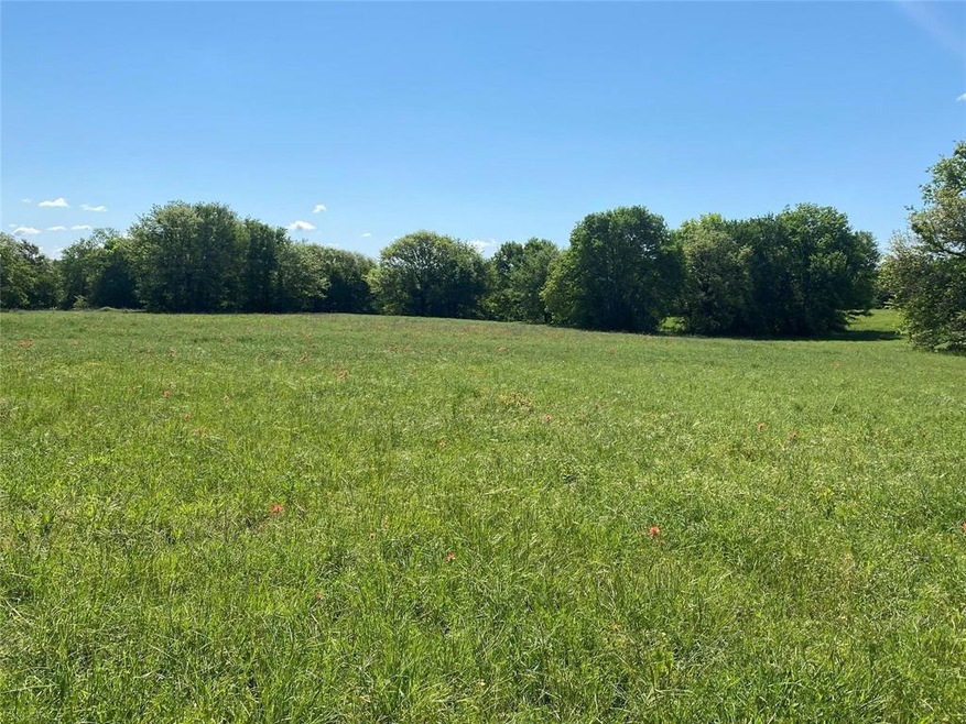 647 County Road 3250, Decatur, TX 76234 - photo 1